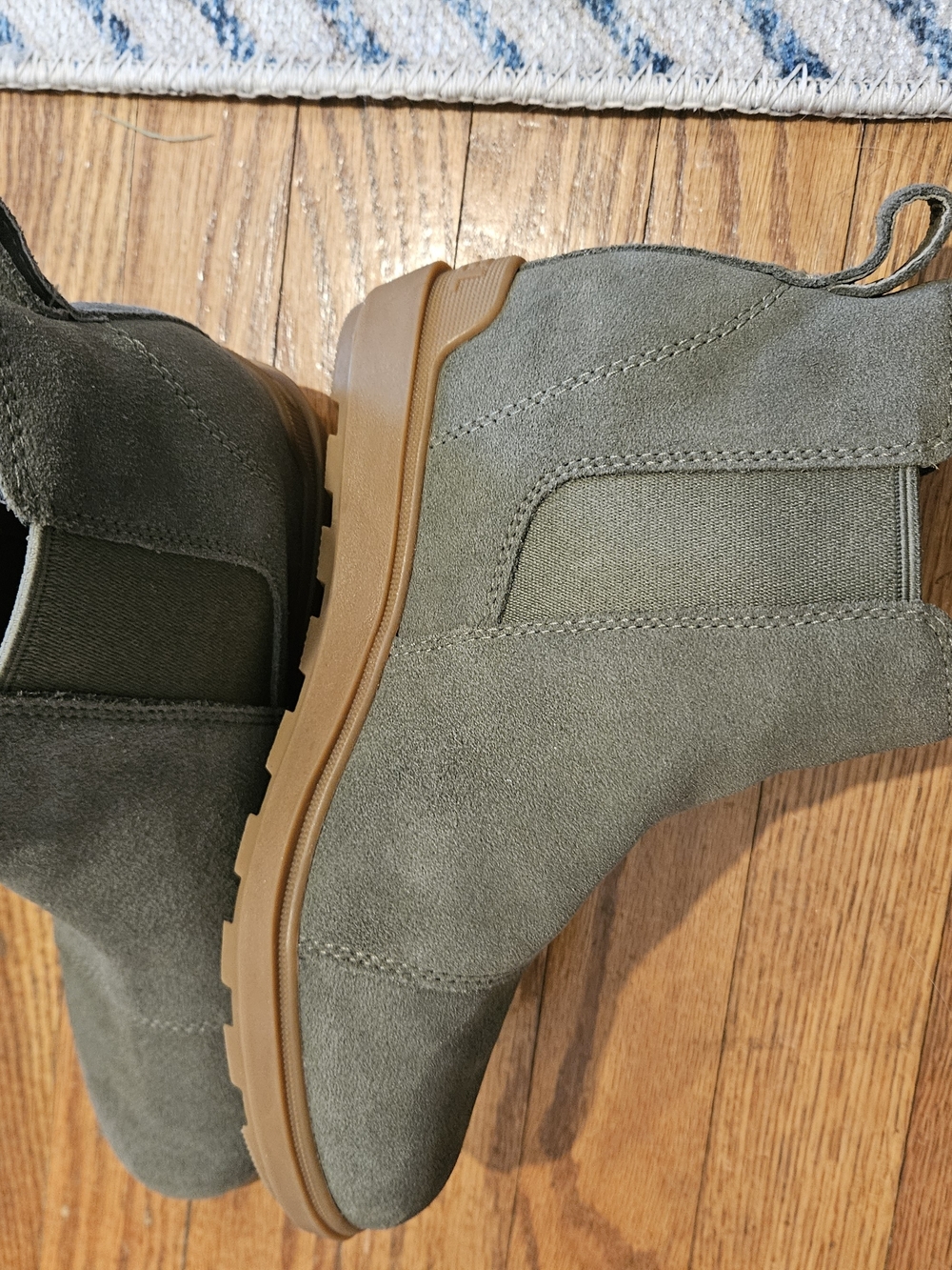 Sorel Women's Olive Suede Chukka Boots with Wedge Sole